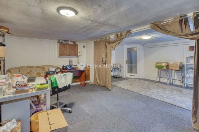 Eladó téglalakás, Budapesten, II. kerületben 166.9 M Ft