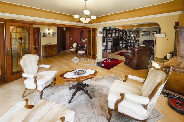 Eladó családi ház, Kecskeméten 119 M Ft, 6 szobás