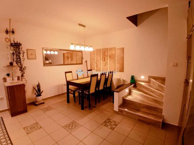 Eladó téglalakás, Győrött 87.99 M Ft, 3 szobás