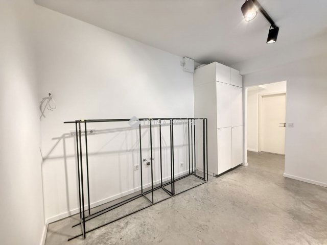 Eladó téglalakás, Budapesten, VI. kerületben 62 M Ft, 2 szobás