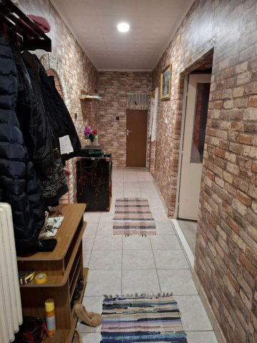 Eladó családi ház, Zagyvarékason 11.9 M Ft, 2 szobás