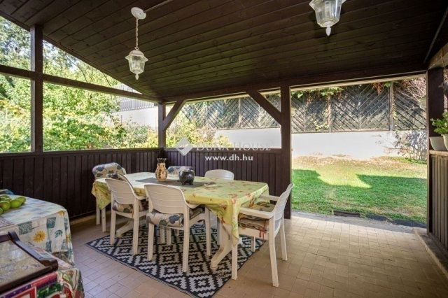 Eladó családi ház, Budapesten, II. kerületben 239.9 M Ft