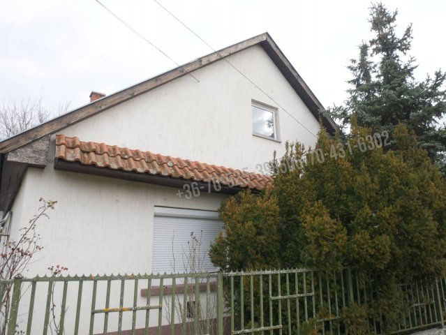 Eladó családi ház, Tápiószőlősön 32.9 M Ft, 3 szobás