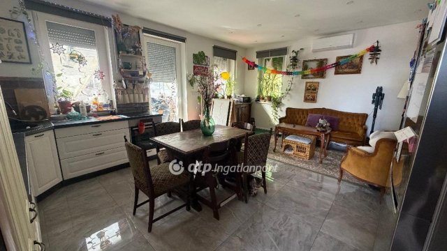 Eladó ikerház, Délegyházán 89.9 M Ft, 4 szobás