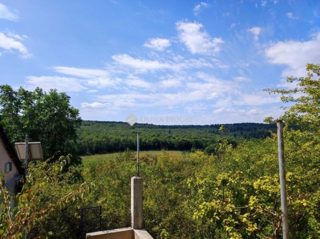 Eladó nyaraló, Gyermelyen 7.5 M Ft, 2 szobás