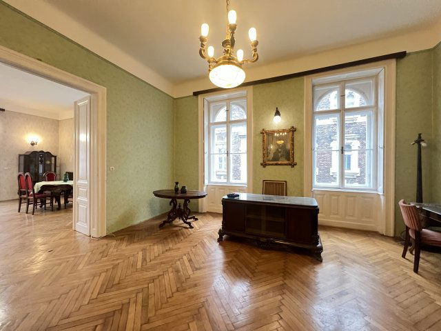 Eladó téglalakás, Budapesten, VIII. kerületben, József körúton