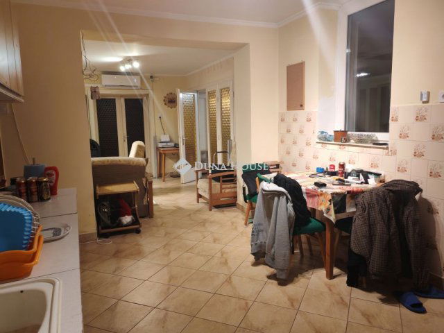 Eladó családi ház, Tótkomlóson, Szép utcában 14 M Ft