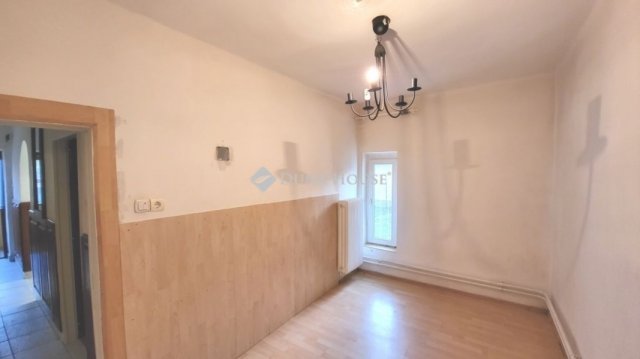 Eladó családi ház, Érden 82 M Ft, 3 szobás