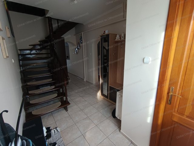 Eladó ikerház, Mosonmagyaróváron 74.9 M Ft, 2 szobás