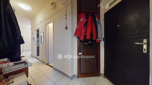 Eladó téglalakás, Tiszavasváriban 31.5 M Ft, 3+1 szobás