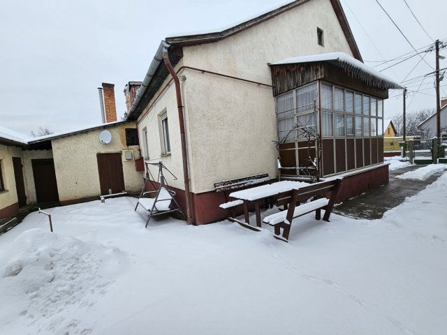 Eladó ikerház, Debrecenben 63.9 M Ft, 3 szobás