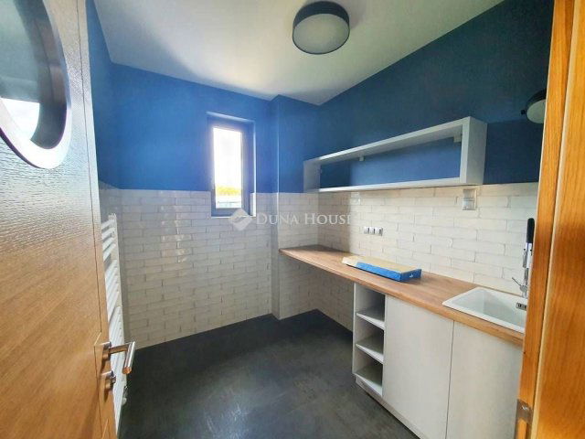 Kiadó téglalakás, albérlet, Szombathelyen 440 E Ft / hó