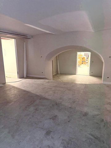 Eladó üzlethelyiség, Budapesten, V. kerületben 0.12 M Ft