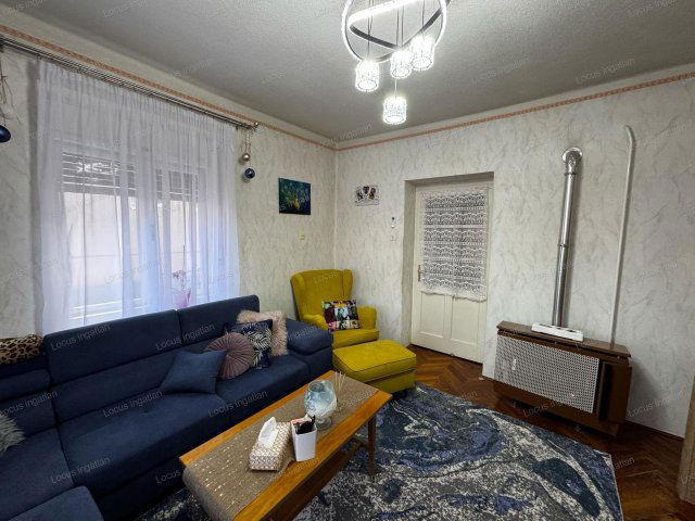 Eladó családi ház, Törökszentmiklóson 24.9 M Ft, 2 szobás