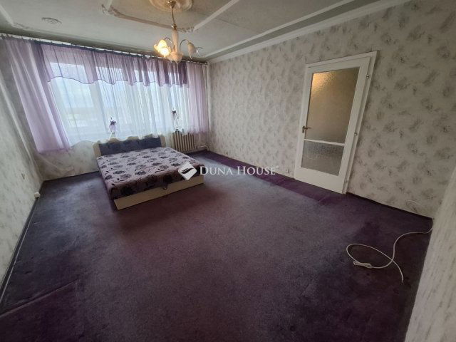 Eladó panellakás, Kiskunfélegyházán 30.9 M Ft, 2 szobás