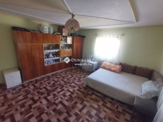 Eladó családi ház, Fóton 74.6 M Ft, 4 szobás