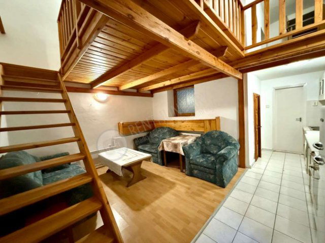 Eladó téglalakás, VI. kerületben, Vörösmarty utcában