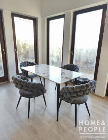 Eladó családi ház, Kübekházán 55.9 M Ft, 4 szobás