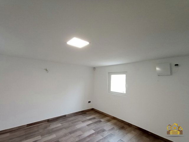 Eladó nyaraló, Ráckevén 25.99 M Ft, 1 szobás