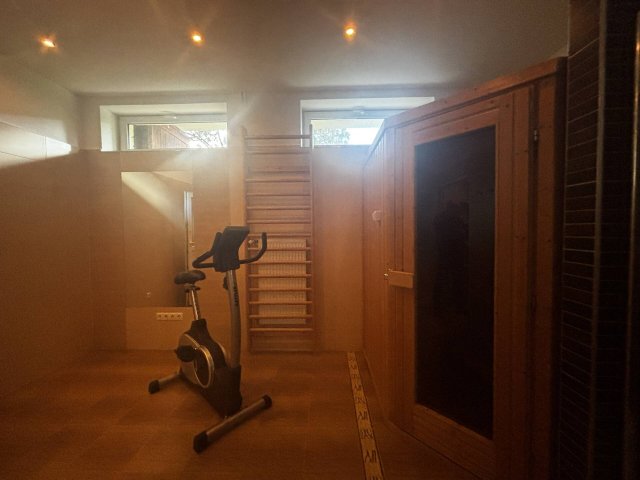 Eladó családi ház, Miskolcon 130 M Ft, 5 szobás