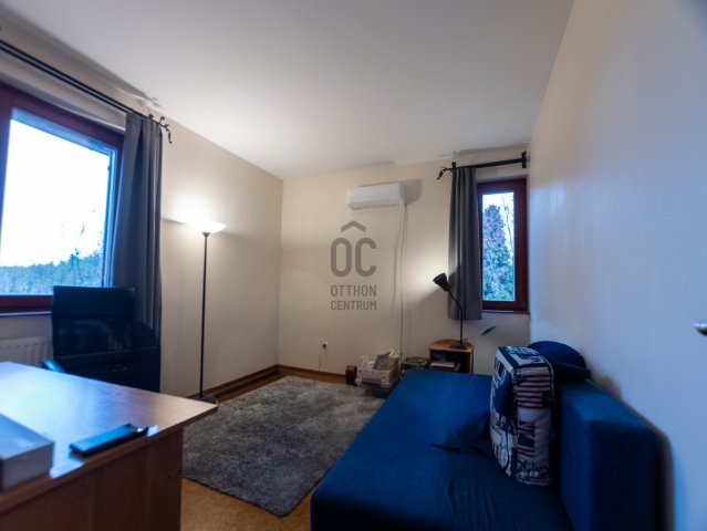 Eladó családi ház, Kecskeméten 172 M Ft, 4 szobás