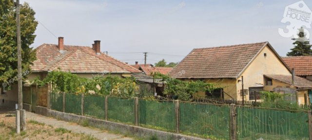 Eladó családi ház, Lajosmizsén 25 M Ft, 3 szobás