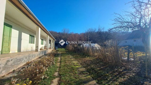 Eladó családi ház, Liptódon 18.5 M Ft, 4 szobás