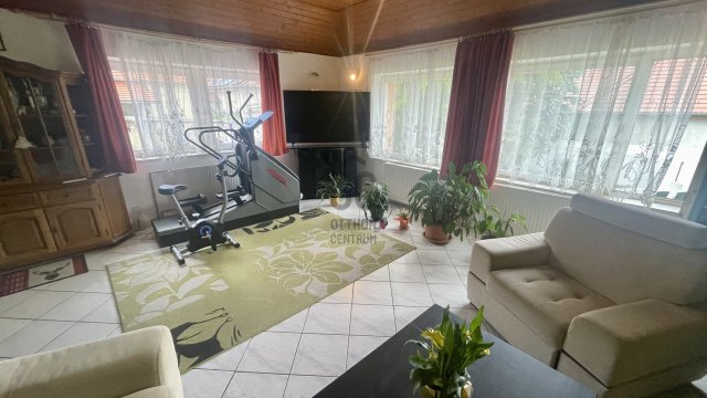 Eladó családi ház, Szombathelyen 115 M Ft, 6 szobás