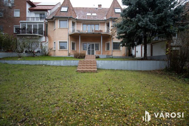 Eladó téglalakás, Budaörsön 119 M Ft, 2 szobás