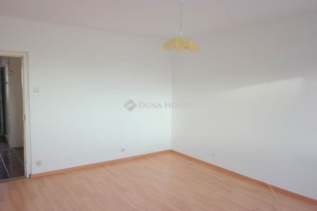 Eladó panellakás, Budapesten, XX. kerületben 45.9 M Ft, 1 szobás