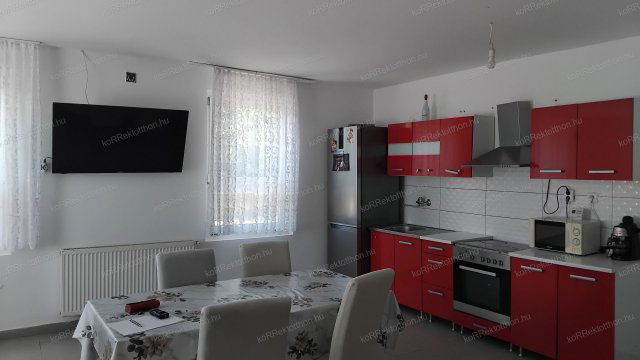Eladó családi ház, Jászfelsőszentgyörgyön 25 M Ft, 4 szobás