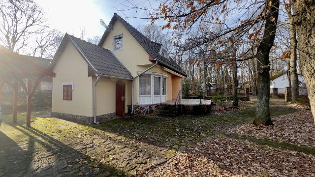 Eladó családi ház, Balatonszepezden 69.9 M Ft, 3 szobás