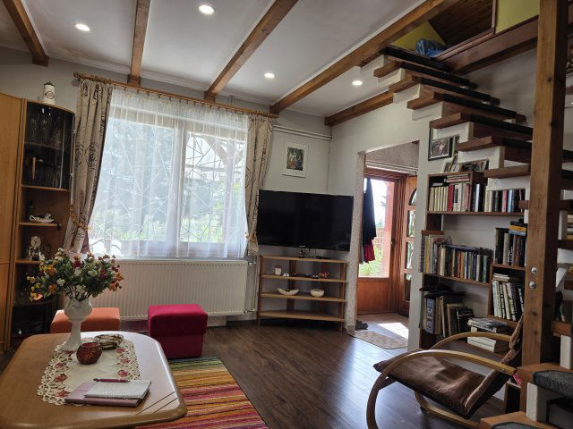 Eladó családi ház, Szigetcsépen 109.9 M Ft, 3 szobás