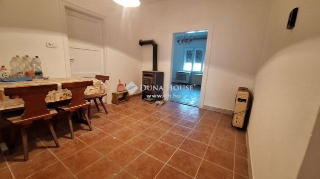 Eladó családi ház, Fülén 42.99 M Ft, 2 szobás