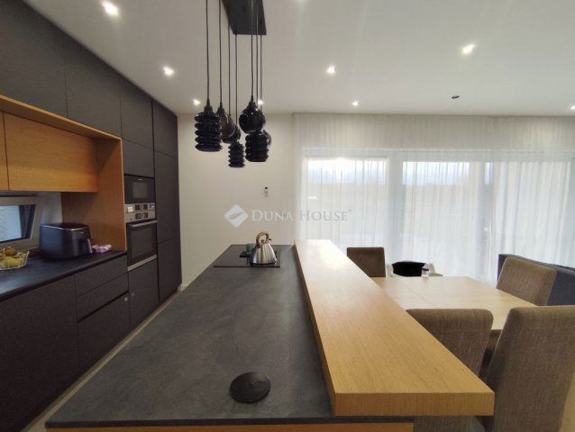 Eladó családi ház, Kópházán 132 M Ft, 4 szobás