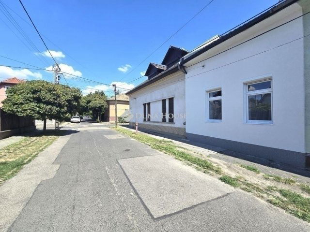 Eladó családi ház, Budapesten, XIX. kerületben 79.5 M Ft