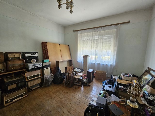 Eladó téglalakás, Pápán 25.9 M Ft, 2 szobás