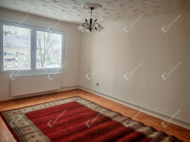 Eladó panellakás, Sajóbábonyon 16.5 M Ft, 2 szobás