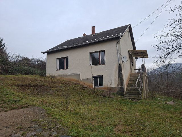 Eladó családi ház, Karancslapujtőn 8.2 M Ft