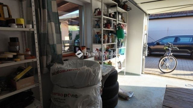 Eladó családi ház, Gyálon 129.99 M Ft, 6 szobás