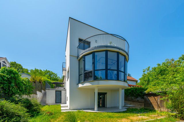 Eladó családi ház, Solymáron 270 M Ft, 5 szobás