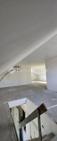 Eladó családi ház, Ócsán 79.5 M Ft, 7 szobás