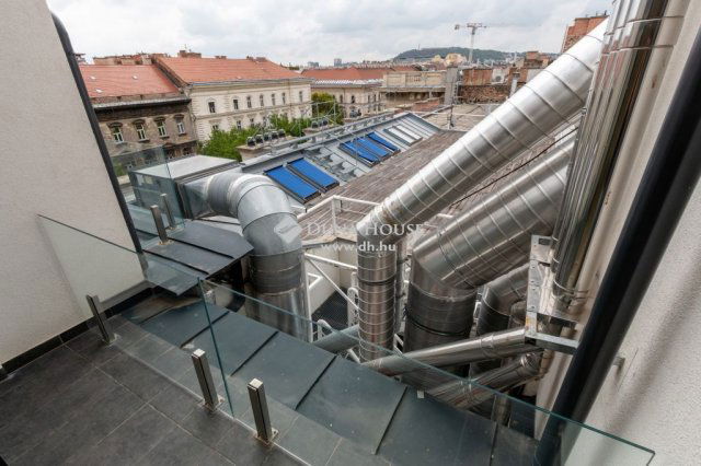 Eladó téglalakás, Budapesten, VI. kerületben 395.01 M Ft