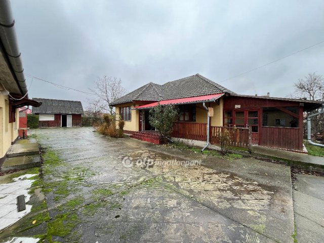 Eladó családi ház, Monostorpályin 64.9 M Ft, 3 szobás