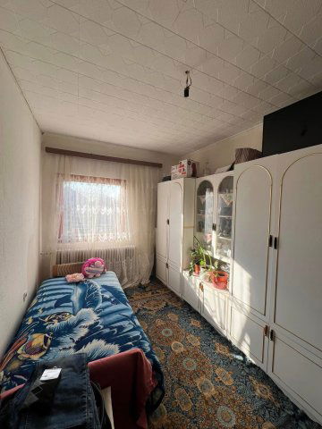 Eladó családi ház, Kiskőrösön 26.5 M Ft, 3 szobás