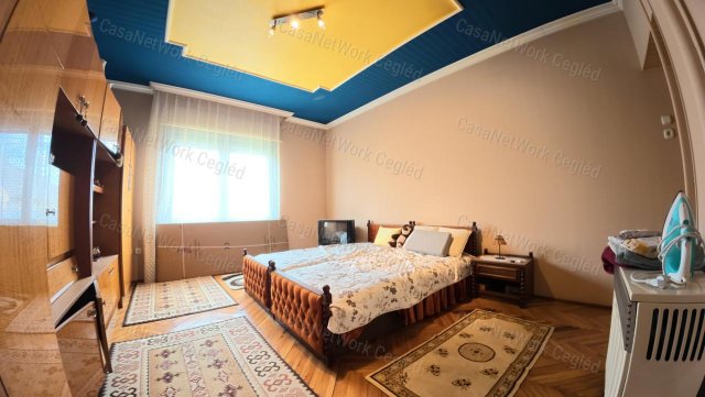 Eladó családi ház, Cegléden 62 M Ft, 3 szobás