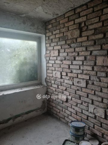 Eladó családi ház, Makádon 22.5 M Ft, 1 szobás