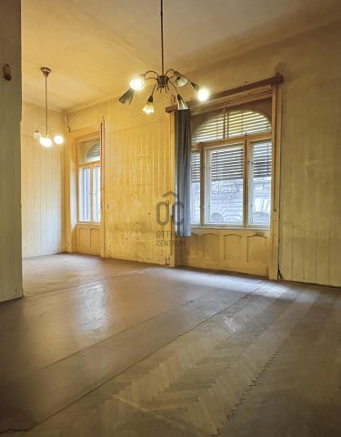 Eladó téglalakás, Budapesten, VI. kerületben 78 M Ft, 3 szobás