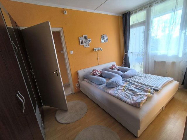 Eladó panellakás, Budapesten, XV. kerületben 74.9 M Ft