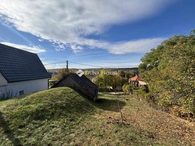 Eladó nyaraló, Nagysápon 10.5 M Ft / költözzbe.hu